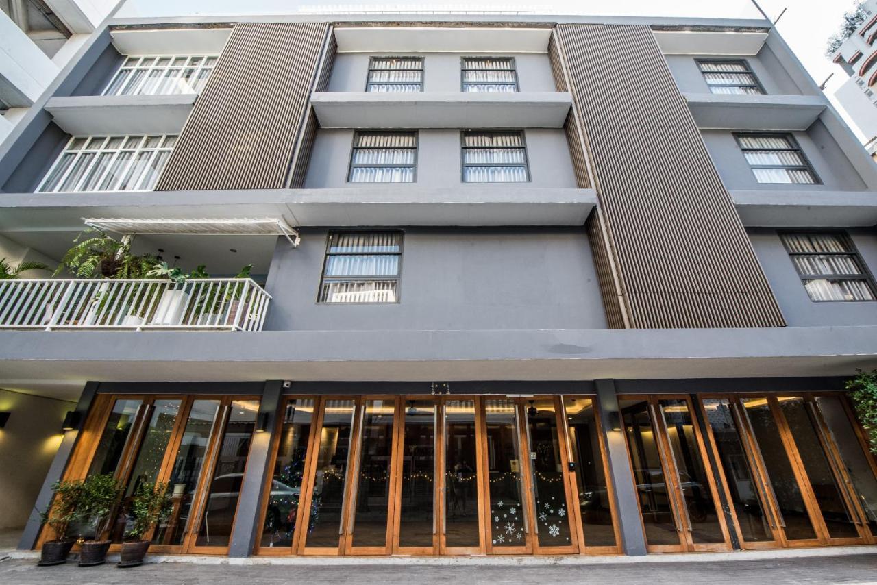 Nimit Boutique Hotel Банкок Екстериор снимка