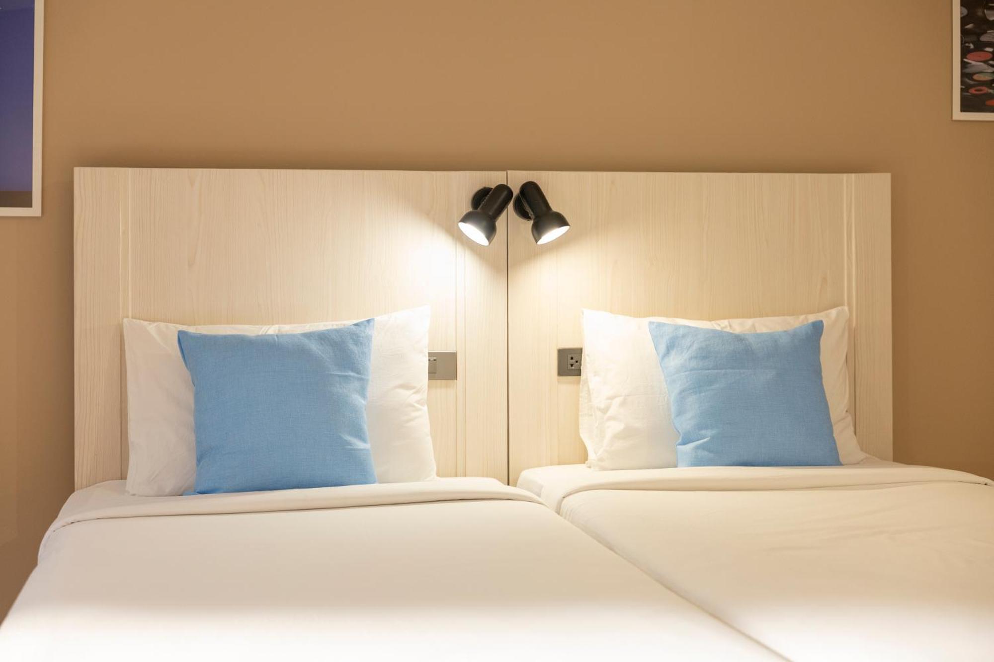 Nimit Boutique Hotel Банкок Екстериор снимка